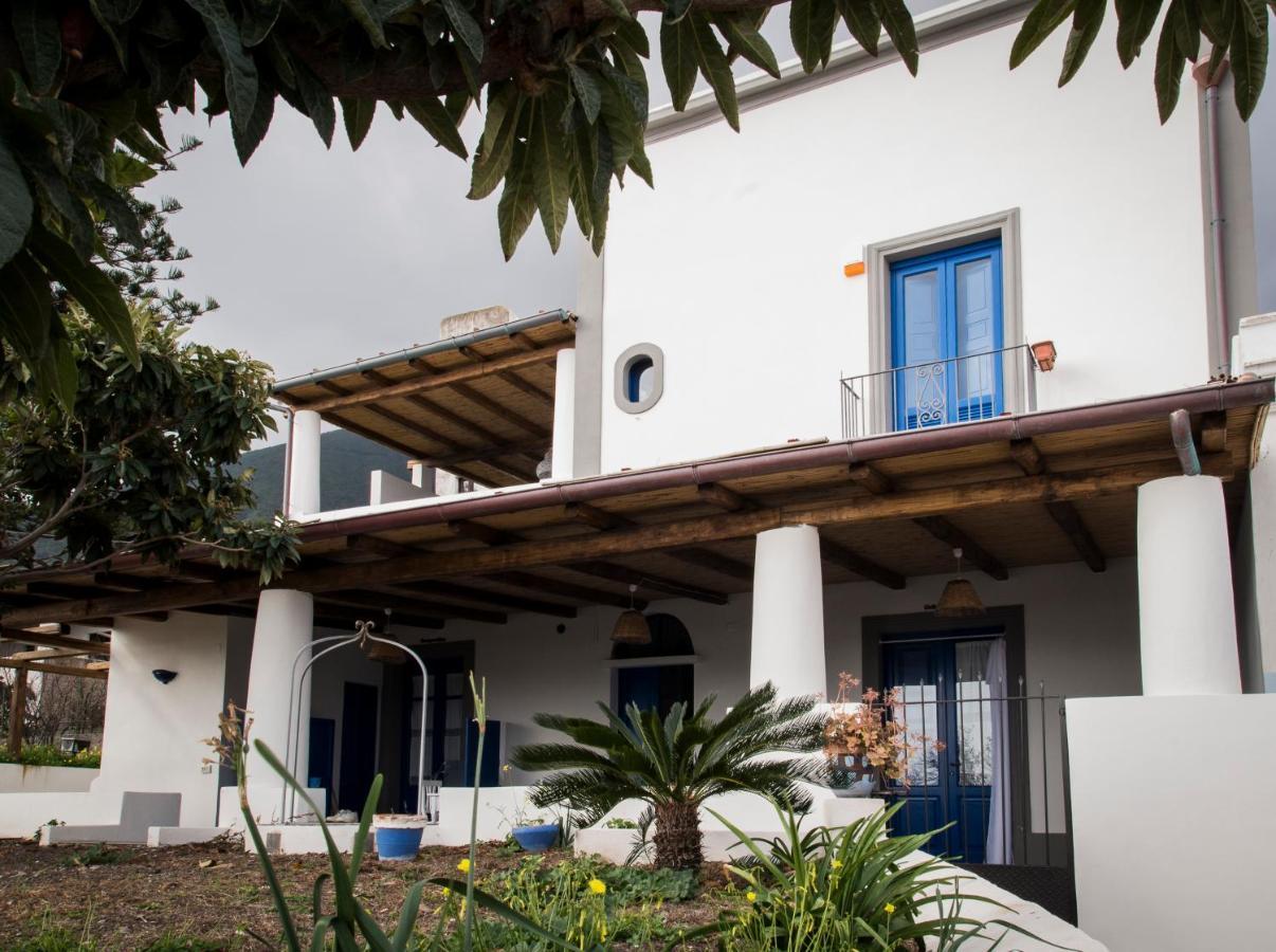 Villa Insolia Santa Marina Salina Exteriér fotografie